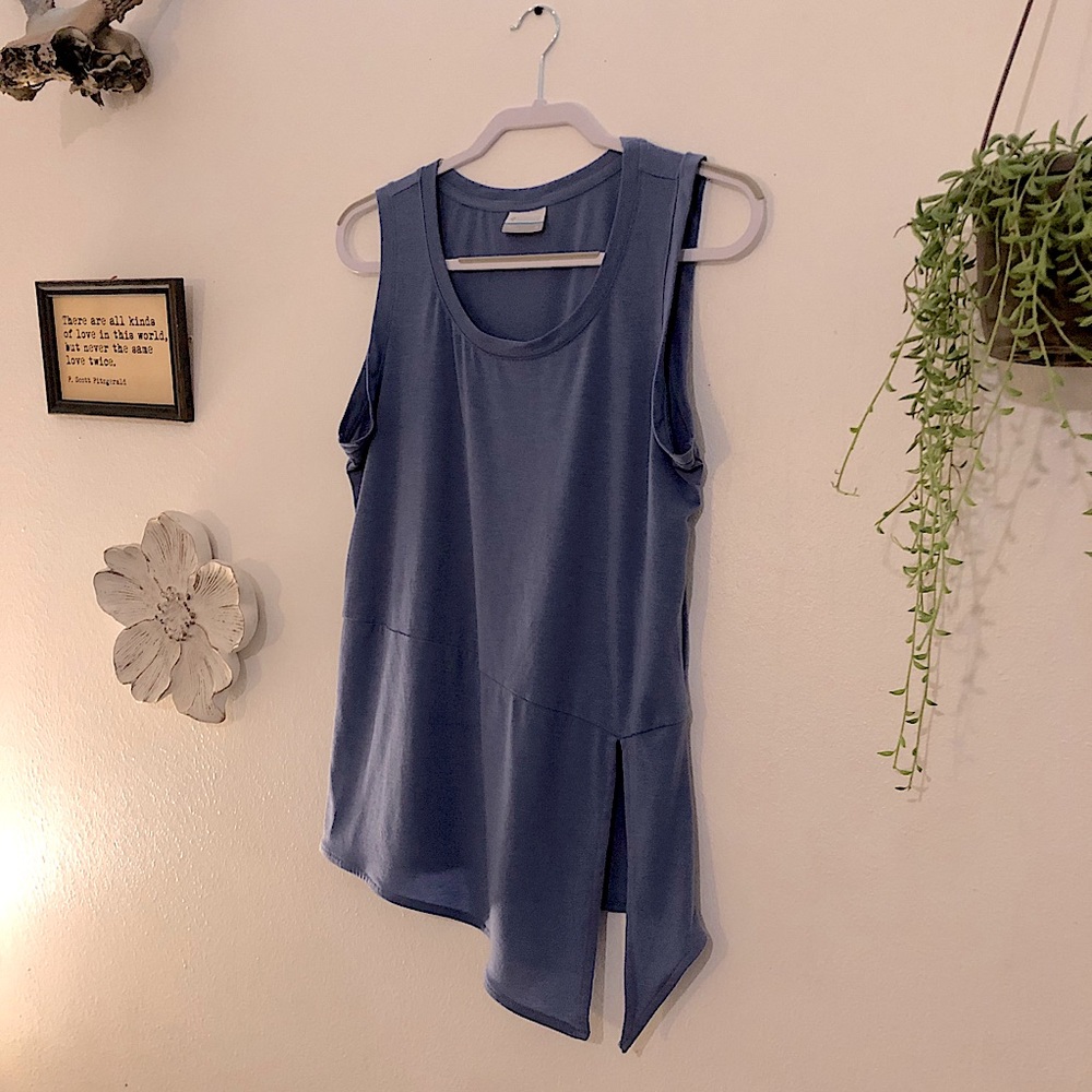 Asymmetric Columbia Tank